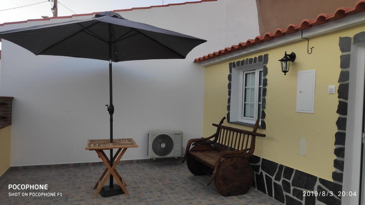 Casa O Chaparrinho Villa Монсарас Екстериор снимка